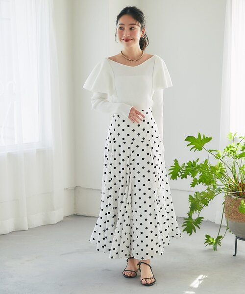 La boutique BonBon（ラブティックボンボン）の「【再販決定！・3サイズ展開あり】ドットマチフレアスカート（スカート・レディース・ネイビー/オフホワイト・36/PS/38）」の6枚目の写真
