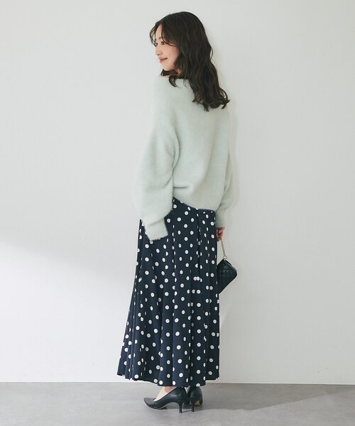 La boutique BonBon（ラブティックボンボン）の「【3サイズ展開あり・リッチな揺れ感】ドットマチフレアスカート（スカート・レディース・ネイビー/オフホワイト・36/PS/38）」の19枚目の写真