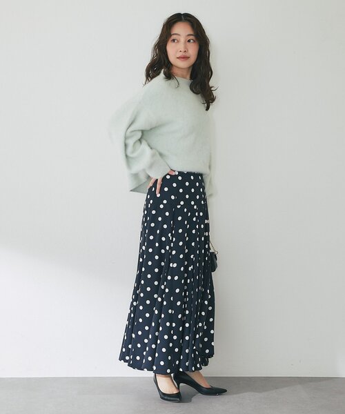 La boutique BonBon（ラブティックボンボン）の「【3サイズ展開あり・リッチな揺れ感】ドットマチフレアスカート（スカート・レディース・ネイビー/オフホワイト・36/PS/38）」の20枚目の写真