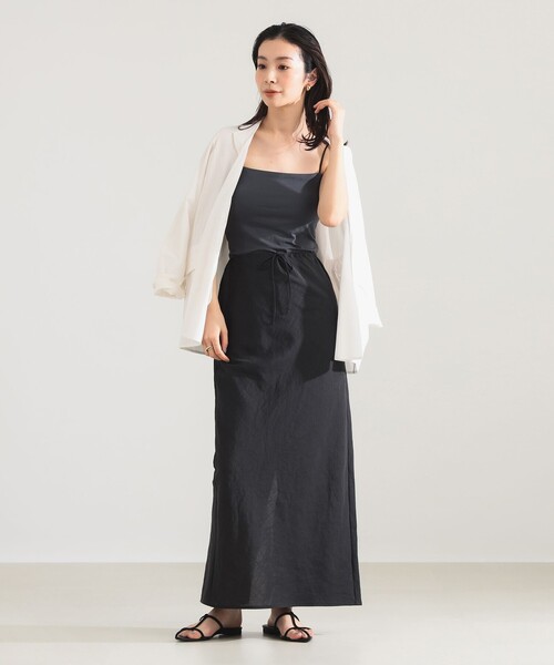 Demi-Luxe BEAMS(デミルクス ビームス)の「レーヨン 天竺 カップ付きキャミソール(キャミソール・レディース・チャコールグレー/ブラック/カーキ・ONE SIZE)」の4枚目の写真