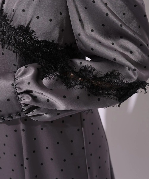 Mystrada（マイストラーダ）の「ドット×レースサテンワンピース（ワンピース・レディース・チャコールグレー/ベージュ系その他・38/36）」の12枚目の写真