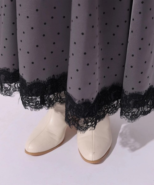 Mystrada（マイストラーダ）の「ドット×レースサテンワンピース（ワンピース・レディース・チャコールグレー/ベージュ系その他・38/36）」の13枚目の写真