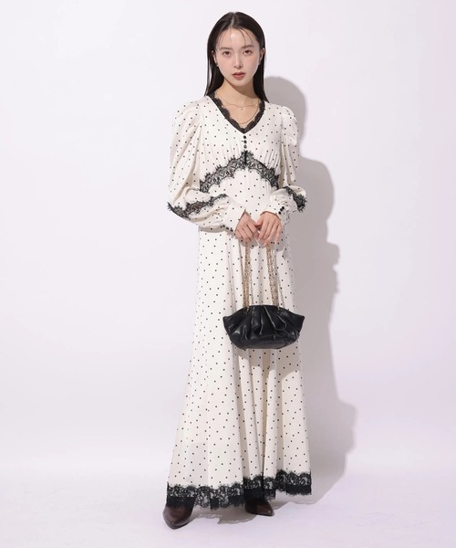 Mystrada（マイストラーダ）の「ドット×レースサテンワンピース（ワンピース・レディース・チャコールグレー/ベージュ系その他・38/36）」の16枚目の写真
