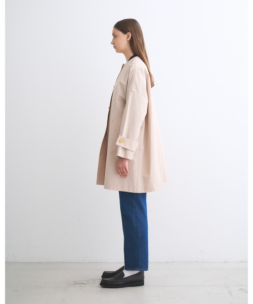 Traditional Weatherwear（トラディショナルウェザーウェア）の「MALTON N/C（ステンカラーコート・レディース・ベージュ系その他/ブルー系その他7・32/30/34）」の5枚目の写真