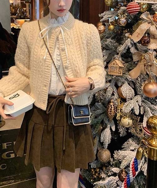gossip！ロサンゼルス（ゴシップロサンゼルス）の「プリーツスカート コーデュロイミニ丈スカート（スカート・レディース・ブラウン/ブラック・M/S）」の16枚目の写真