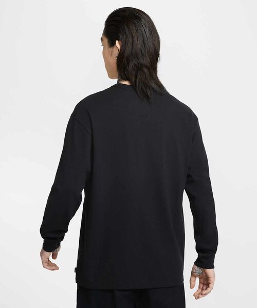 NIKE(ナイキ)の「ナイキ スポーツウェア プレミアム エッセンシャル メンズ ロングスリーブ Tシャツ / Nike Sportswear Premium Essentials Men's Long-Sleeve T-Shirt IH1128-010 Black(Tシャツ/カットソー・メンズ・ブラック・S/2XL/XL/L/M)」の15枚目の写真