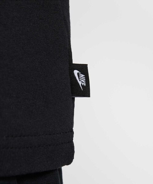 NIKE(ナイキ)の「ナイキ スポーツウェア プレミアム エッセンシャル メンズ ロングスリーブ Tシャツ / Nike Sportswear Premium Essentials Men's Long-Sleeve T-Shirt IH1128-010 Black(Tシャツ/カットソー・メンズ・ブラック・S/2XL/XL/L/M)」の12枚目の写真