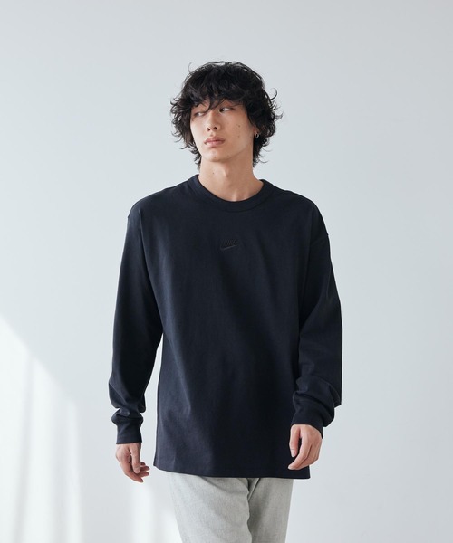 NIKE(ナイキ)の「ナイキ スポーツウェア プレミアム エッセンシャル メンズ ロングスリーブ Tシャツ / Nike Sportswear Premium Essentials Men's Long-Sleeve T-Shirt IH1128-010 Black(Tシャツ/カットソー・メンズ・ブラック・S/2XL/XL/L/M)」の4枚目の写真