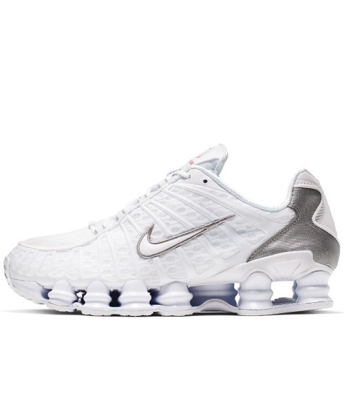 NIKE(ナイキ)の「NIKE Shox TL(ナイキ ショックス TL)(スニーカー・メンズ・ホワイト系・26cm/26.5cm/27cm/27.5cm/28cm/28.5cm/29cm/25.5cm)」の2枚目の写真