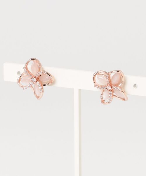 Zoule(ゾーラ)の「Zoule ゾーラ:”New me”シリーズ sweeten 桜 さくら サクラ ピアス(ピアス(両耳用)・レディース・ピンクゴールド・FREE)」の3枚目の写真
