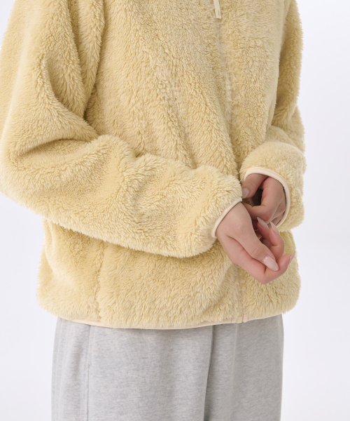 MUSINSA STANDARD WOMAN（ムシンサスタンダードウーマン）の「ウィメンズシャギーフリースジップアップジャケット[バター]（その他アウター・レディース・その他・M/L/S）」の7枚目の写真