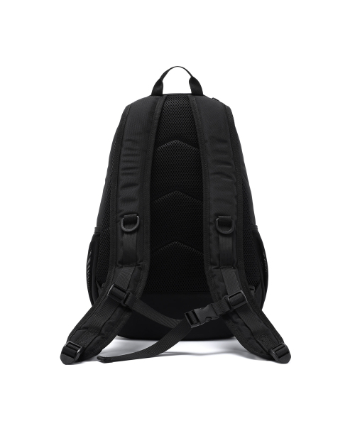 ISTKUNST(イストクンスト)の「UTILITY 18 BACKPACK_BLACK(IK2EFMAB40A)(バックパック/リュック・レディース・ブラック・FREE)」の2枚目の写真