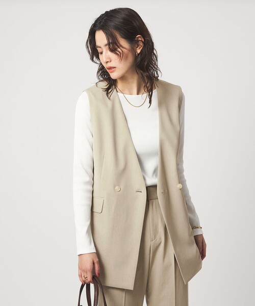 green label relaxing（グリーンレーベルリラクシング）の「［size SHORTあり］サラフール ノーラペル ジレ ストレッチ UVカット（ノーカラージャケット・レディース・ベージュ/ネイビー・FREE/SHORT）」の9枚目の写真