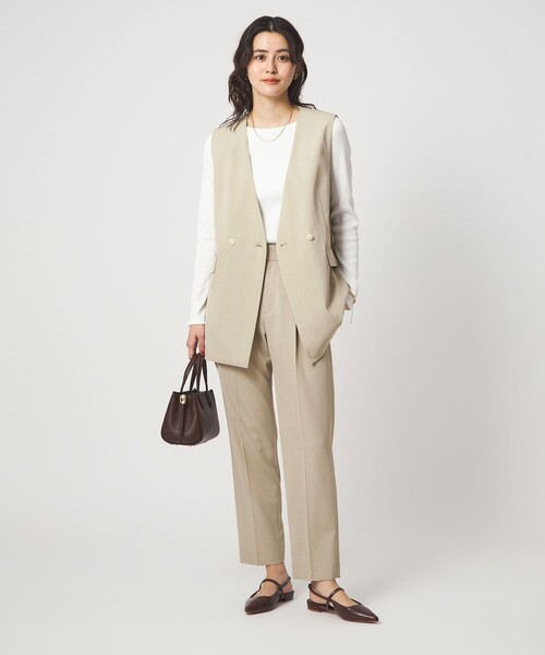 green label relaxing（グリーンレーベルリラクシング）の「［size SHORTあり］サラフール ノーラペル ジレ ストレッチ UVカット（ノーカラージャケット・レディース・ベージュ/ネイビー・FREE/SHORT）」の10枚目の写真