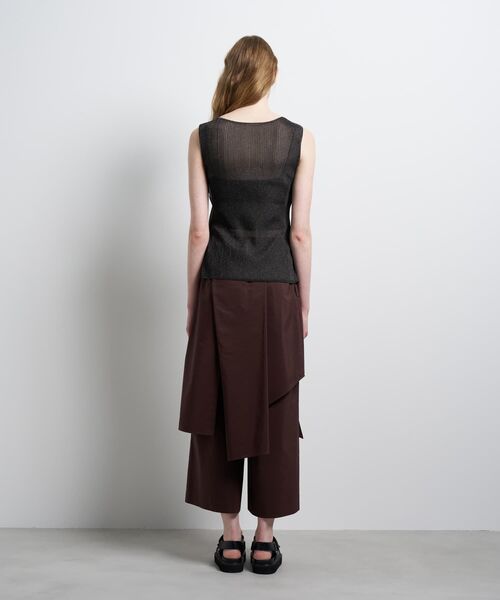 LANVIN en Bleu（ランバンオンブルー）の「シアーリブボートネックニット（ニット/セーター・レディース・ブラック/グレー/ライトパープル・38）」の10枚目の写真