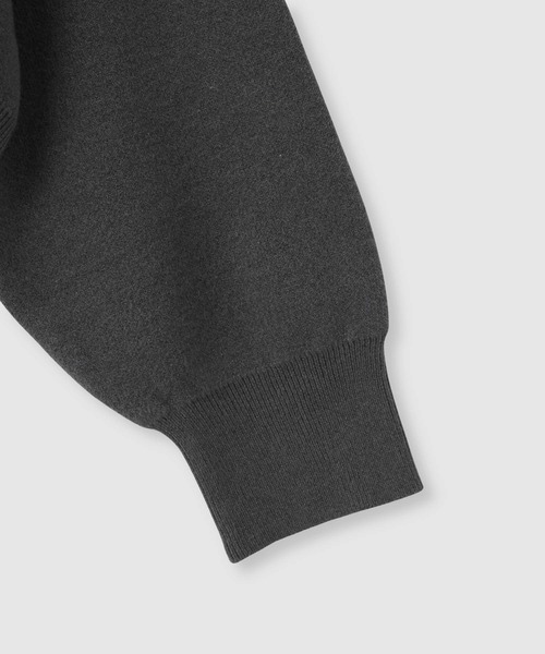 NAVY（ネイビー）の「NAVY カレッジロゴダブルジャガード スウェットライクニット（ニット/セーター・レディース・ネイビー/アイボリー/杢グレー/チャコールグレー・M/L）」の5枚目の写真