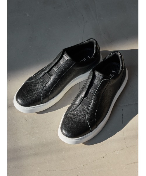 AOURE（アウール）の「DEVICE1 QUICK（スニーカー・メンズ・ホワイト/ブラック・26.5cm/25.5cm/28.5cm/27.5cm）」の2枚目の写真