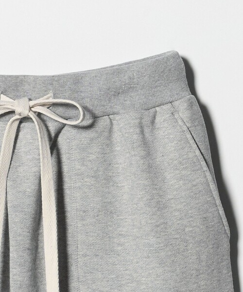 SACRA（サクラ）の「＜SACRA＞スウェット Iラインスカート（スカート・レディース・グレー系/ブラック・38）」の4枚目の写真