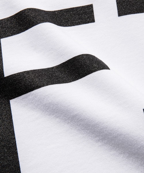 FORMULA 1（フォーミュラワン）の「Logo Long Sleeve T（Tシャツ/カットソー・メンズ・ブラック/ホワイト・X-LARGE/LARGE/MEDIUM/SMALL）」の15枚目の写真