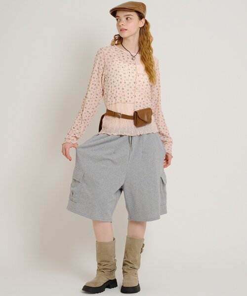 w closet（ダブルクローゼット）の「花柄パッチワークT（Tシャツ/カットソー・レディース・サックスブルー/アイボリー/ピンク・FREE）」の9枚目の写真