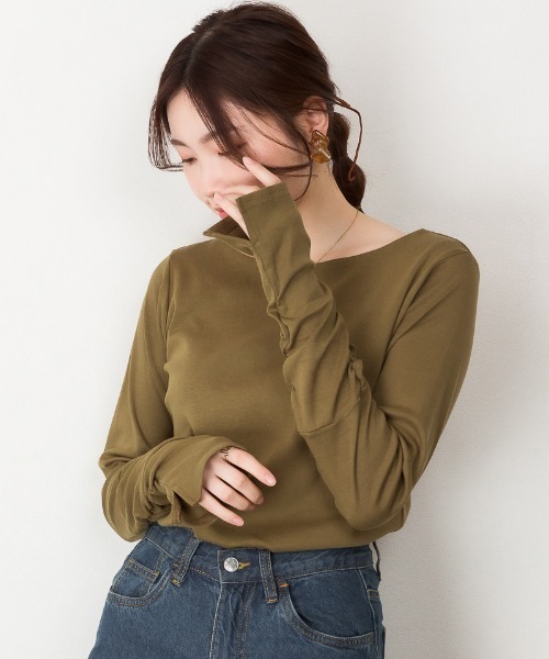 aity(アイティ)の「M-4L 指穴付き ボートネックくしゅくしゅ袖カットソー 夏服(Tシャツ/カットソー・レディース・ネイビー/杢グレー/パープル系/オフホワイト/グレー系/チャコールグレー/カーキ/グレイッシュベージュ/ブラック・4L/3L/LL/L/M)」の12枚目の写真