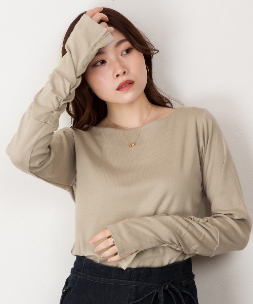 aity(アイティ)の「M-4L 指穴付き ボートネックくしゅくしゅ袖カットソー 夏服(Tシャツ/カットソー・レディース・ネイビー/杢グレー/パープル系/オフホワイト/グレー系/チャコールグレー/カーキ/グレイッシュベージュ/ブラック・4L/3L/LL/L/M)」の17枚目の写真