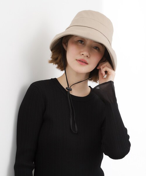grove(グローブ)の「【遮熱・遮光】前後差エッジアップハット(ハット・レディース・ベージュ/ブラック・00)」の10枚目の写真