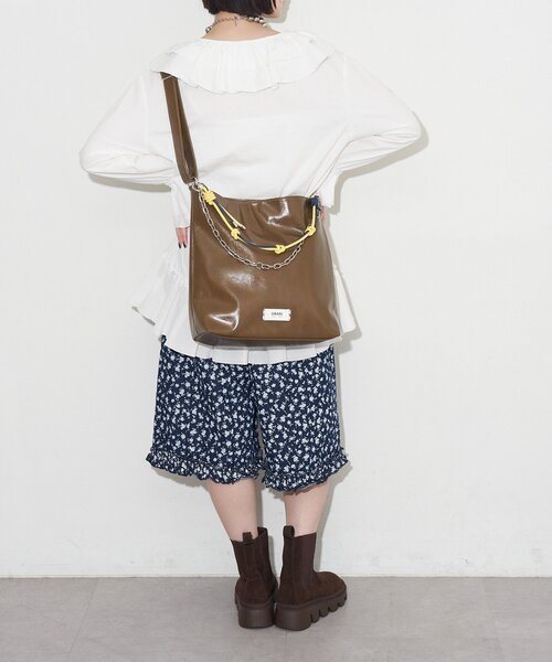 GRAIN(グレイン)の「【GRAIN/グレイン】配色レザーチェーン2WAYショルダーバッグ(トートバッグ・レディース・ブラウン/ブラック/アイボリー・FREE)」の12枚目の写真