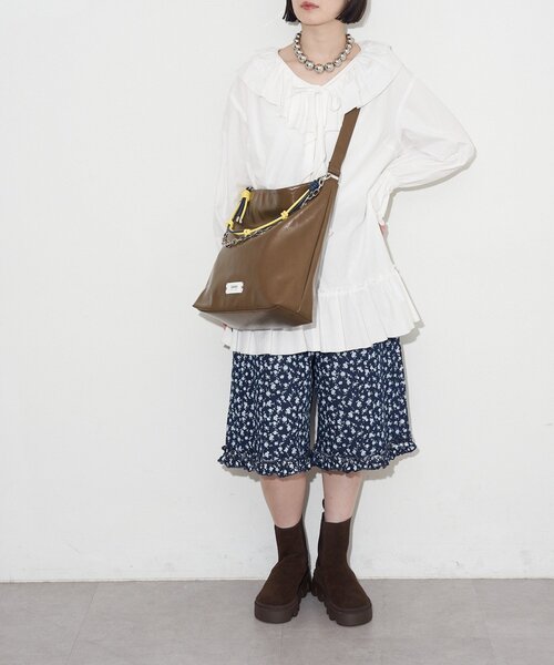 GRAIN(グレイン)の「【GRAIN/グレイン】配色レザーチェーン2WAYショルダーバッグ(トートバッグ・レディース・ブラウン/ブラック/アイボリー・FREE)」の14枚目の写真