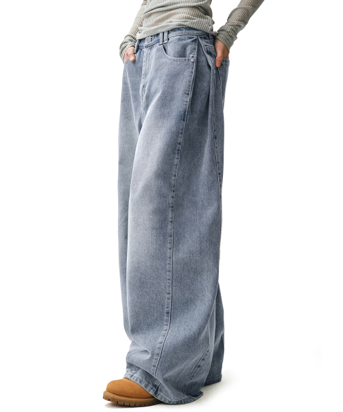 DECET WOMEN(デケット ウーマン)の「Side Pin Tuck Barrel Jeans DCWPT019LIGHTBLUE(デニムパンツ・レディース・その他・X-SMALL/SMALL/MEDIUM/LARGE)」の3枚目の写真