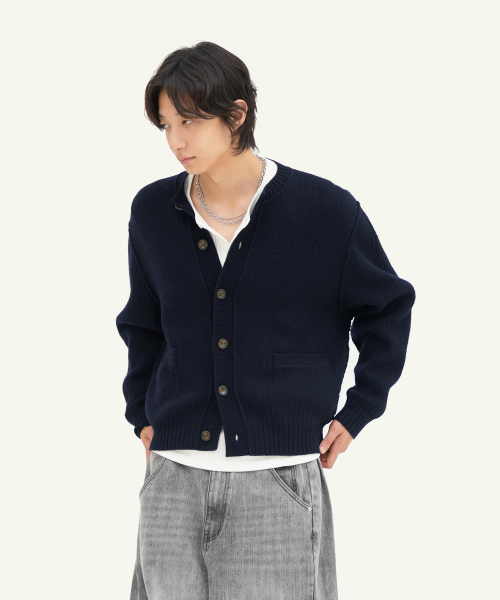 INTEMPOMOOD(インテンポムード)の「コテージラウンドネックカーディガン_グレー(カーディガン/ボレロ・メンズ・グレー・MEDIUM/LARGE/X-LARGE)」の16枚目の写真
