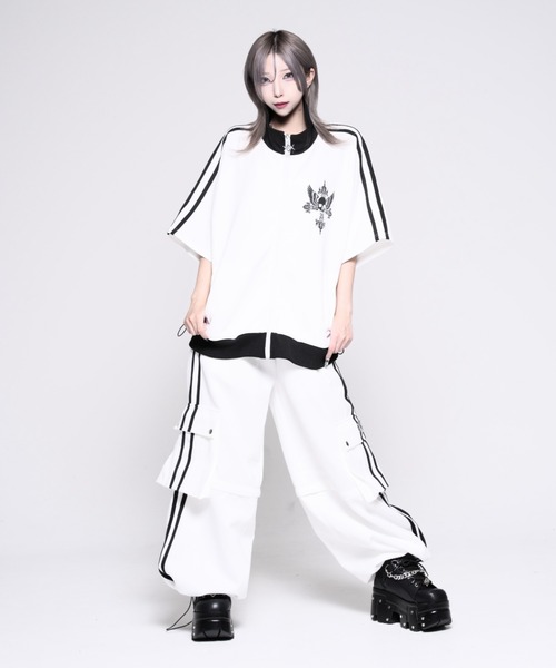 REFLEM(レフレム)の「『REFLEM/レフレム』バックプリントトラックジャージ(ジャージ・レディース・ホワイト×ブラック/ブラック×ホワイト・FREE)」の7枚目の写真