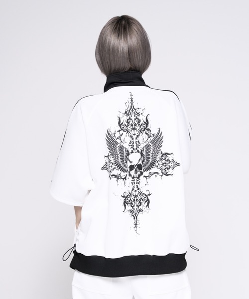 REFLEM(レフレム)の「『REFLEM/レフレム』バックプリントトラックジャージ(ジャージ・レディース・ホワイト×ブラック/ブラック×ホワイト・FREE)」の6枚目の写真
