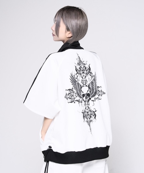 REFLEM(レフレム)の「『REFLEM/レフレム』バックプリントトラックジャージ(ジャージ・レディース・ホワイト×ブラック/ブラック×ホワイト・FREE)」の5枚目の写真