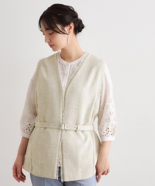 LAURA ASHLEY(ローラアシュレイ)の「【洗える/ベルト付き】リネンライクフリンジジレ(ベスト・レディース・ブラウン/ライトベージュ・38)」の7枚目の写真