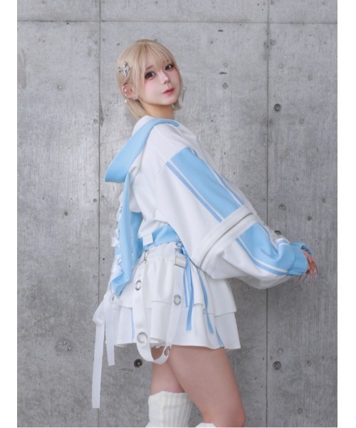 Amilige(アミリージュ)の「ウサギ耳バイカラージャージトップス【2way/セットアップ着用可能】(ジャージ・レディース・ブラック×ホワイト/ホワイト×ブルー/ブラック×パープル・FREE)」の18枚目の写真