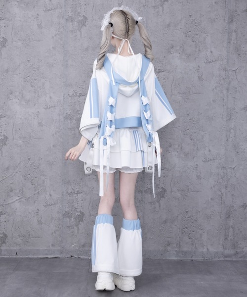 Amilige(アミリージュ)の「ウサギ耳バイカラージャージトップス【2way/セットアップ着用可能】(ジャージ・レディース・ブラック×ホワイト/ホワイト×ブルー/ブラック×パープル・FREE)」の6枚目の写真