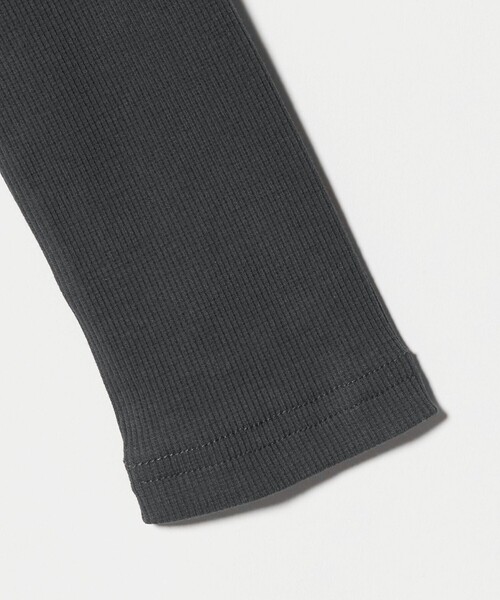 NICE WEATHER（ナイスウェザー）の「＜GREEN BUTTER＞バックオープン トップス（Tシャツ/カットソー・レディース・その他1/ダークグレー・FREE）」の5枚目の写真
