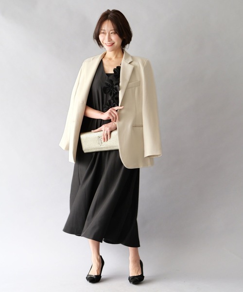 Ehre style(エーレスタイル)の「前に立つ日に きちんと上品見え 花コサージュドレス(ワンピース・レディース・ベージュ/ブラック・FREE)」の15枚目の写真