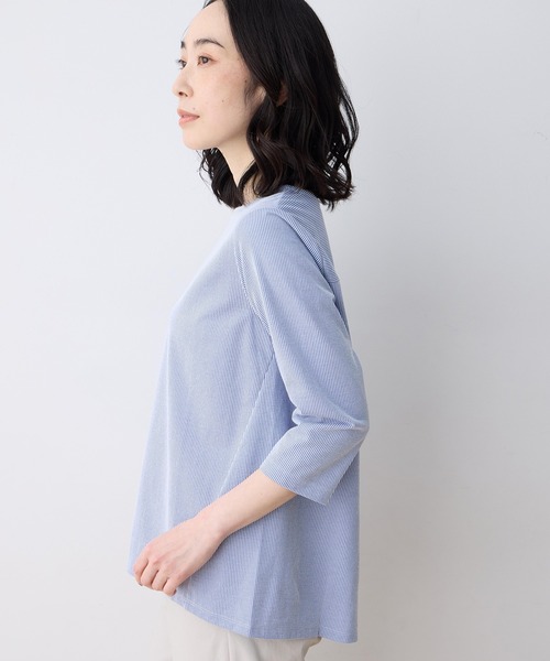 DECOY SINCE 1981(デコイシンスイチキュウハチイチ)の「ストライプジャガードプルオーバー【大きいサイズあり】(Tシャツ/カットソー・レディース・ベージュ/ネイビー/ブルー・M/L/LL/3L/4L)」の5枚目の写真