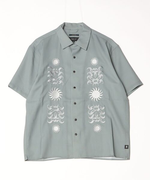 ROARK REVIVAL(ロアークリバイバル)の「【ROARK】"PALM EMBROIDERY" GONZO S/S(シャツ/ブラウス・メンズ・グレー・X-LARGE/LARGE/MEDIUM)」の3枚目の写真
