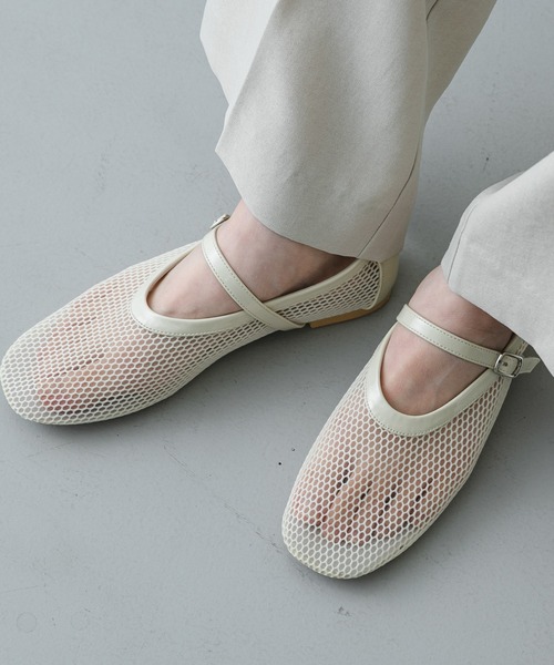 SENSE OF PLACE by URBAN RESEARCH（センスオブプレイスバイアーバンリサーチ）の「メッシュフラットシューズ（その他シューズ・レディース・アイボリー/ブラック・LARGE/MEDIUM/SMALL）」の13枚目の写真