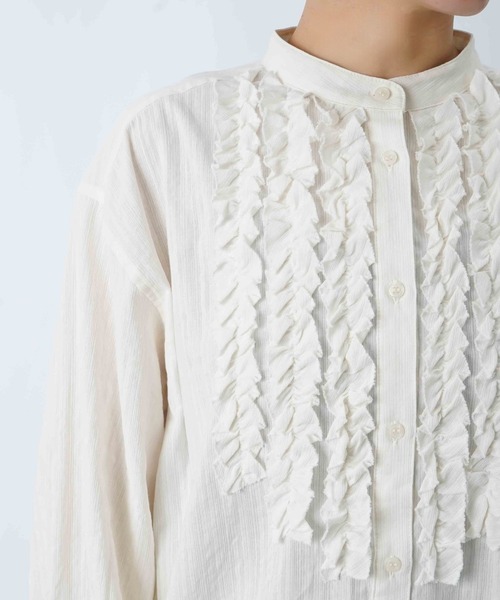 LUCA/LADY LUCK LUCA（ルカ/レディラックルカ）の「LC/LLL スプリングスラブ/デニム/ストライプフリルシャツ（シャツ/ブラウス・レディース・ネイビー/ブルー/オフホワイト・FREE）」の10枚目の写真