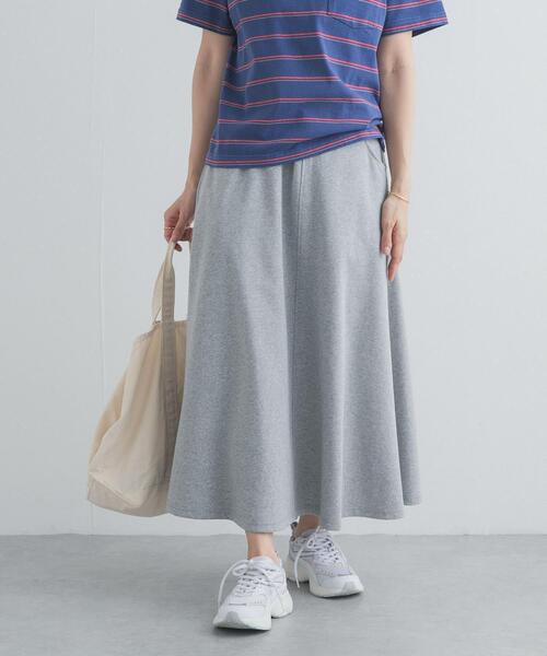 URBAN RESEARCH DOORS（アーバンリサーチドアーズ）の「ライトダンボールニットスカート（スカート・レディース・ブラック/グレー・FREE）」の4枚目の写真