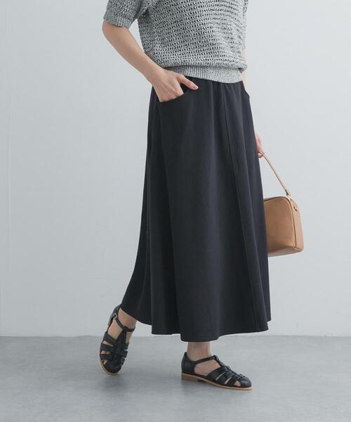 URBAN RESEARCH DOORS（アーバンリサーチドアーズ）の「ライトダンボールニットスカート（スカート・レディース・ブラック/グレー・FREE）」の20枚目の写真