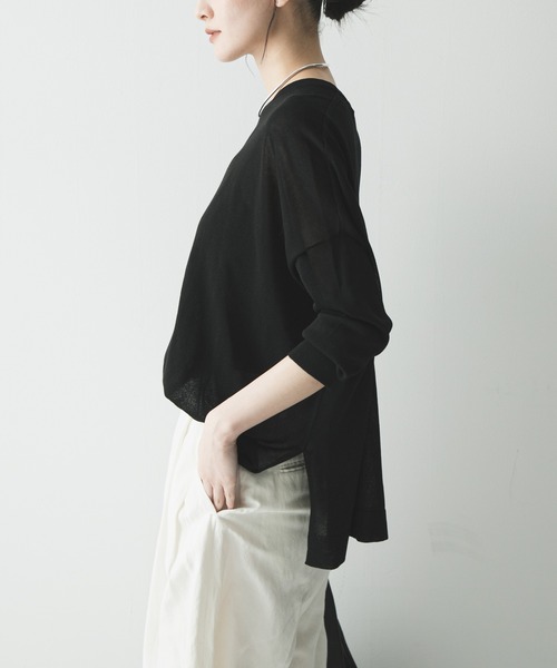 URBAN RESEARCH（アーバンリサーチ）の「UVカット加工ルーズニット（ニット/セーター・レディース・ベージュ/ライトブルー/ブラック・FREE）」の11枚目の写真