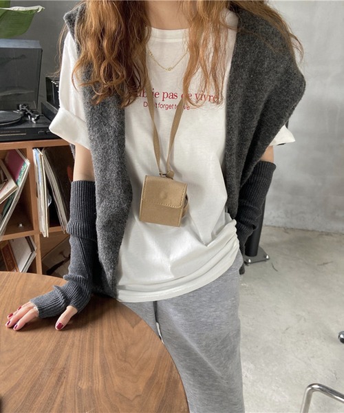 shyam inspiration(シャムインスピレーション)の「オーバーサイズロゴプリントTシャツ/半袖(Tシャツ/カットソー・レディース・ネイビー/ライトイエロー/ホワイト・M/L)」の19枚目の写真