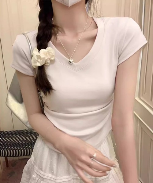 Ritzy(リッツィー)の「Vネック・サイドギャザーTシャツ(Tシャツ/カットソー・レディース・ライトブラウン/ブラック/ライトピンク/ホワイト・MEDIUM/LARGE)」の1枚目の写真