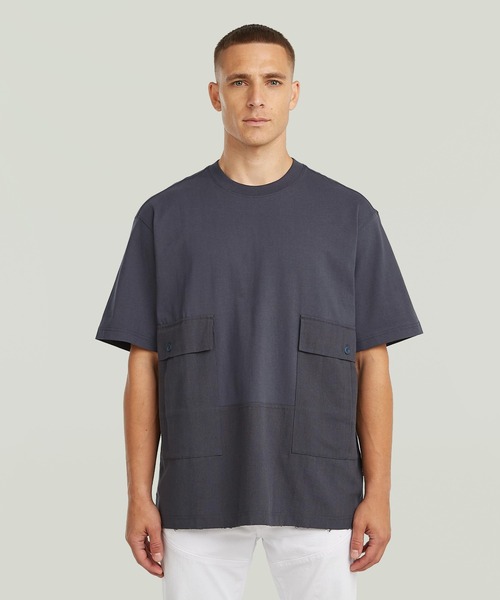 G-STAR(ジースター)の「Utility Fabric Mix T-Shirt/異素材ミックスウォッシュ加工フロントポケットルーズTシャツ(Tシャツ/カットソー・メンズ・オフホワイト/グレー系その他・SMALL/MEDIUM/LARGE/X-LARGE/X-SMALL)」の2枚目の写真