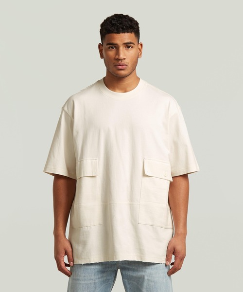 G-STAR(ジースター)の「Utility Fabric Mix T-Shirt/異素材ミックスウォッシュ加工フロントポケットルーズTシャツ(Tシャツ/カットソー・メンズ・オフホワイト/グレー系その他・SMALL/MEDIUM/LARGE/X-LARGE/X-SMALL)」の1枚目の写真